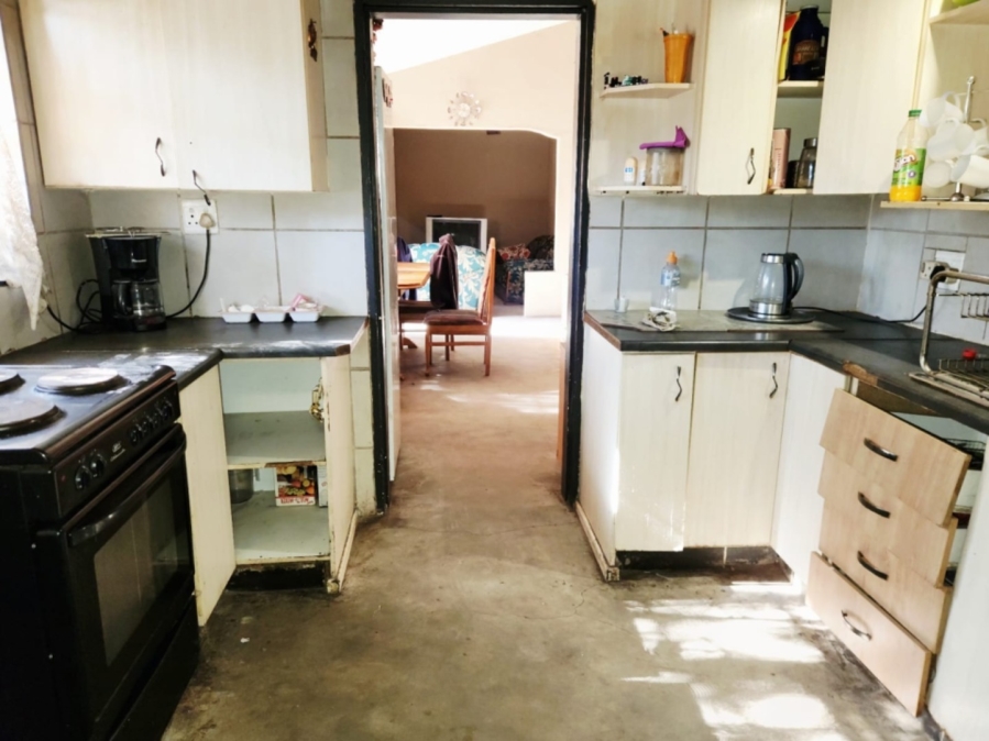 2 Bedroom Property for Sale in Oos Einde North West